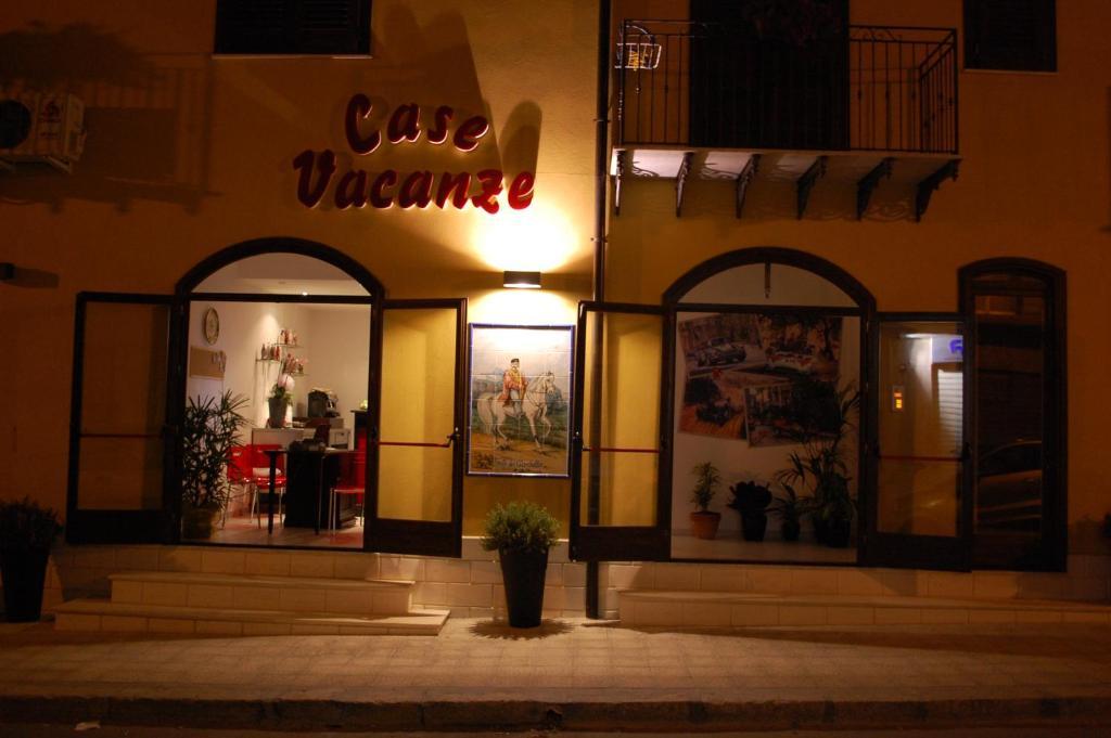 Sosta Dei Garibaldini Villa Campofelice Di Roccella Buitenkant foto